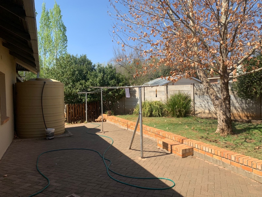 To Let 3 Bedroom Property for Rent in Waverley Free State